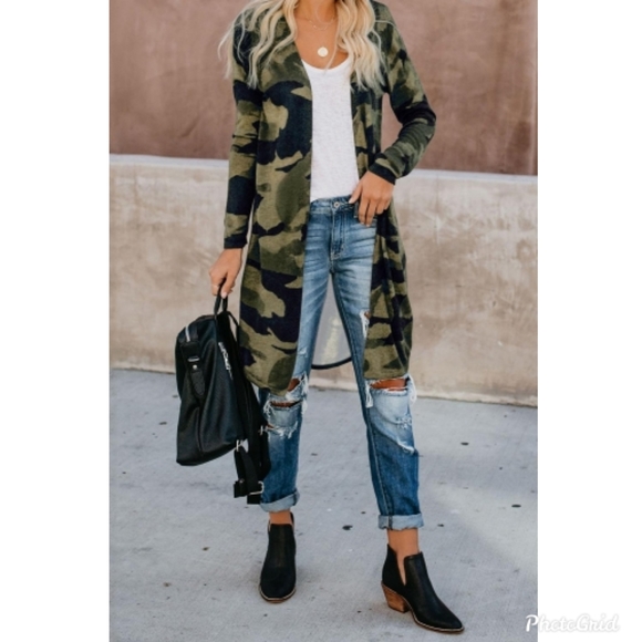 Camo Cardigan - Picture 2 of 6